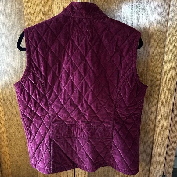 Eddie Bauer Quilted Corduroy Vest | Mulberry Wine | Size Large - Picture 3 of 7